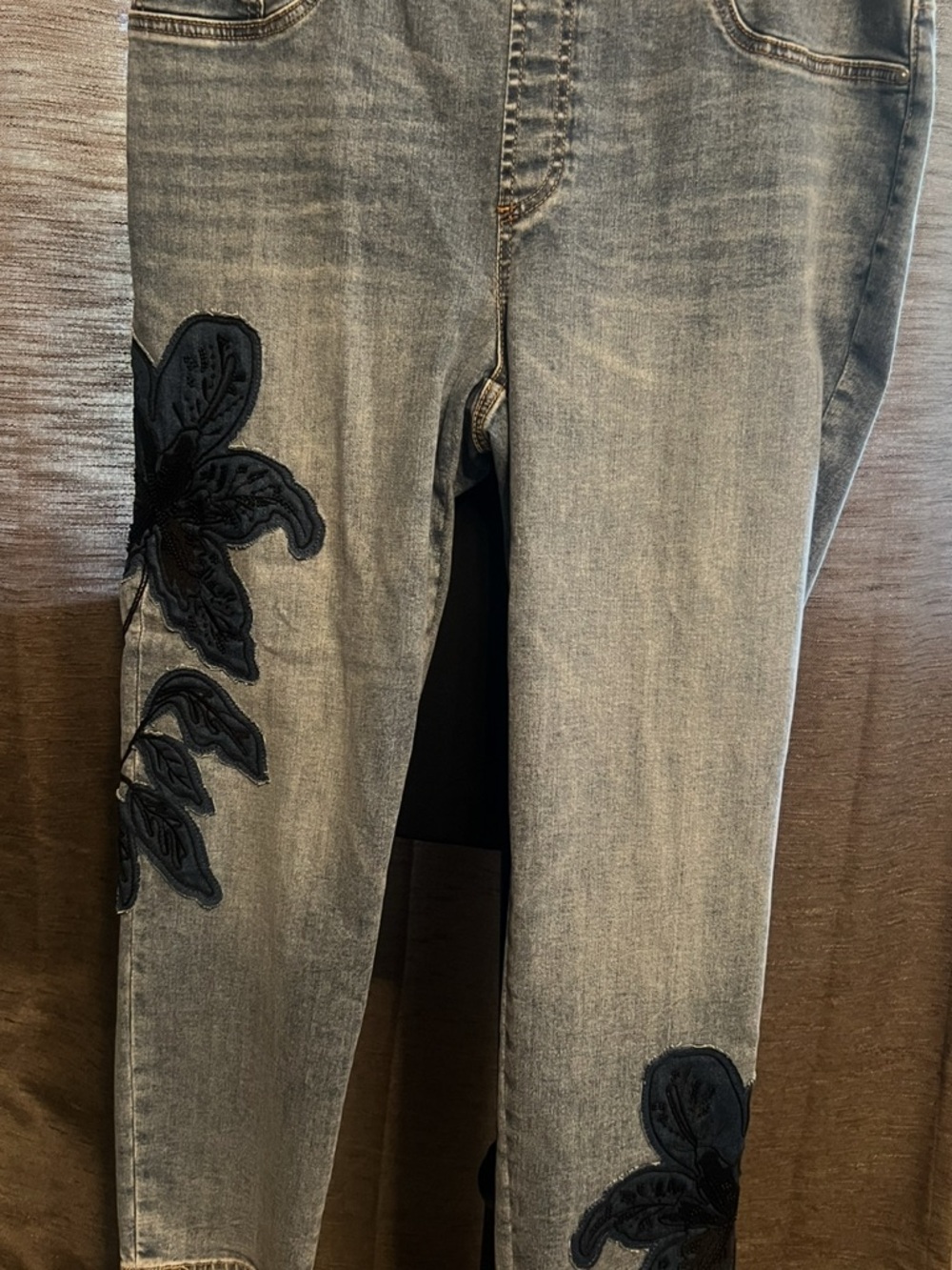 Chico's Gray Jeggings with Black Floral Appliqués